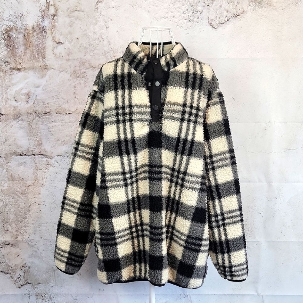 Home Free Plaid Fleece Pullover in Black and Cream Women's Size 2X